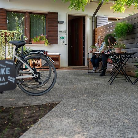Bed And Bike Verona Exterior photo